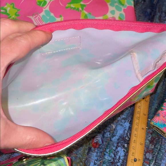 Lilly Pulitzer/Estee Lauder bundle (4 items) - Picture 3 of 14